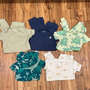 Carter’s 18 Month Short Sleeve with Pants PJ Bundle (Set of 5)